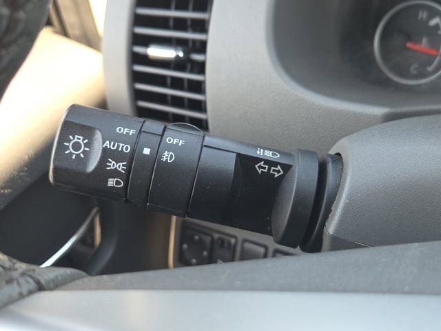 Used 2019 Nissan Frontier SL RWD image 34