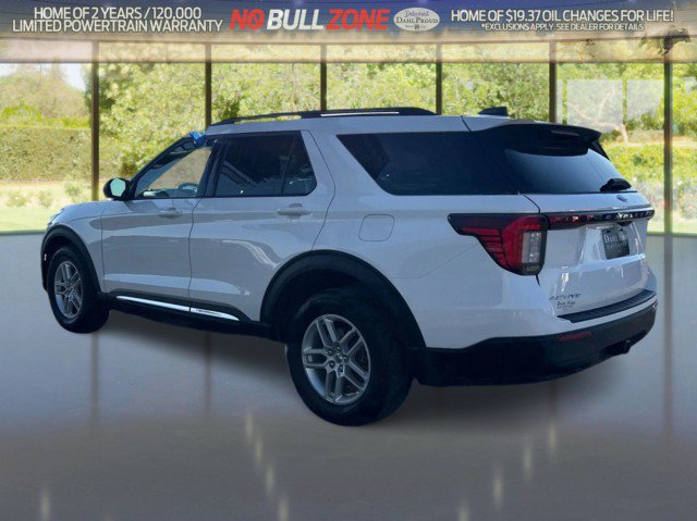 Certified 2025 Ford Explorer Active AWD/4WD image 3