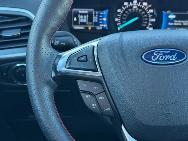 Certified 2024 Ford Edge ST-Line AWD/4WD image 25
