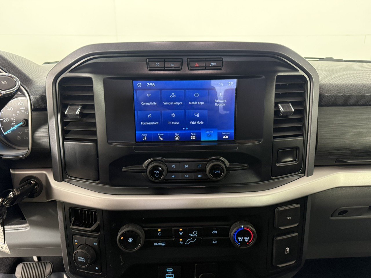 Certified 2023 Ford F150 4x4 SuperCrew image 19