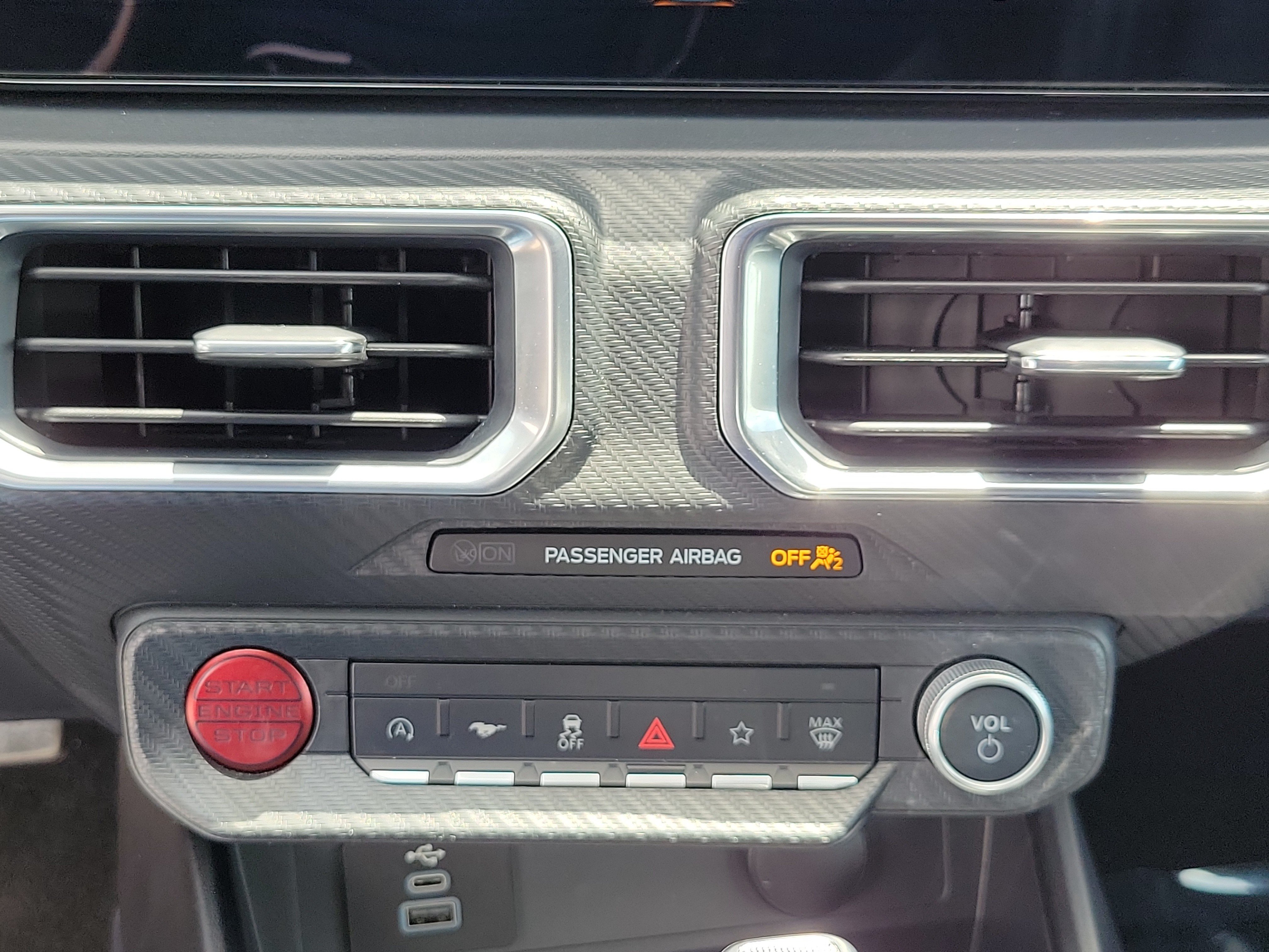 Certified 2025 Ford Mustang Premium RWD image 22