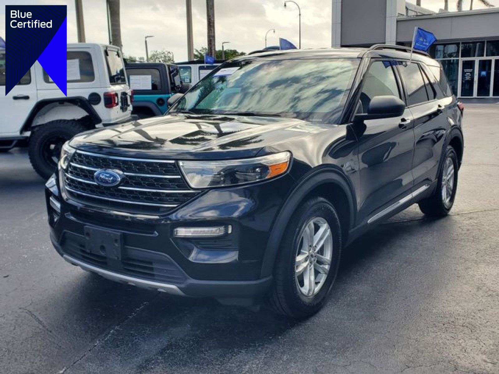 Certified 2020 Ford Explorer XLT w/ Equipment Group 202A