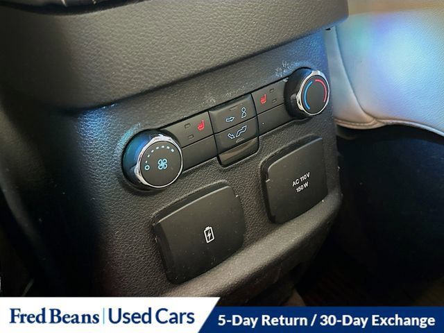 Certified 2017 Ford Explorer Platinum image 28