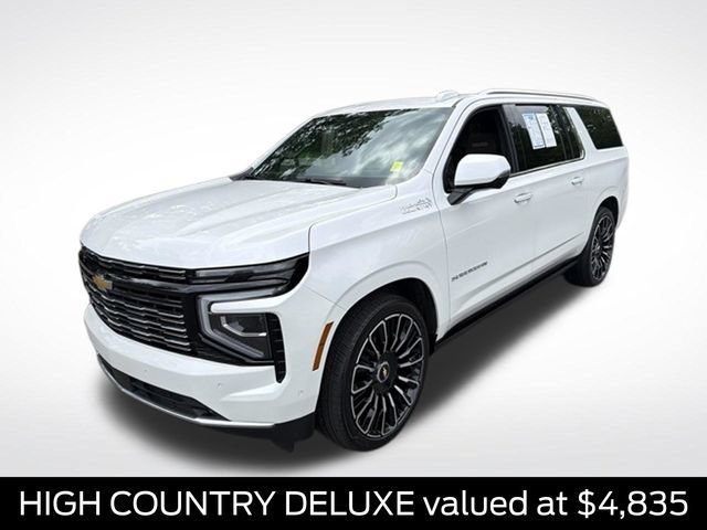 Used 2025 Chevrolet Suburban High Country AWD/4WD image 3