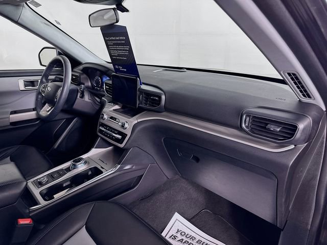Certified 2023 Ford Explorer XLT w/ Equipment Group 202A image 38