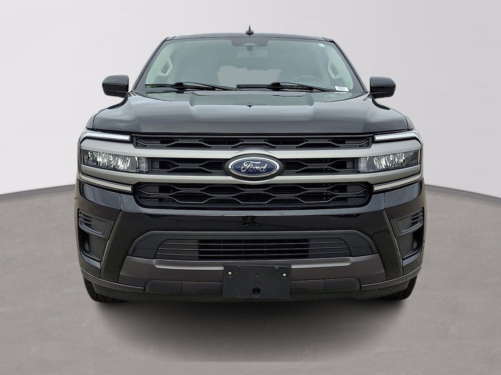 Certified 2024 Ford Expedition XLT AWD/4WD image 2