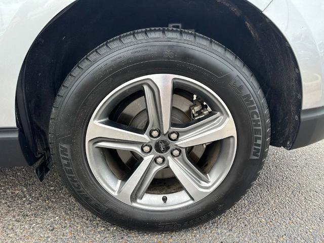 Certified 2024 Ford Edge SEL w/ Convenience Package AWD/4WD image 10