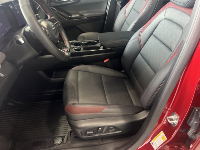 Used 2026 Chevrolet Equinox RS w/ LPO, Floor Liner Package FWD image 10