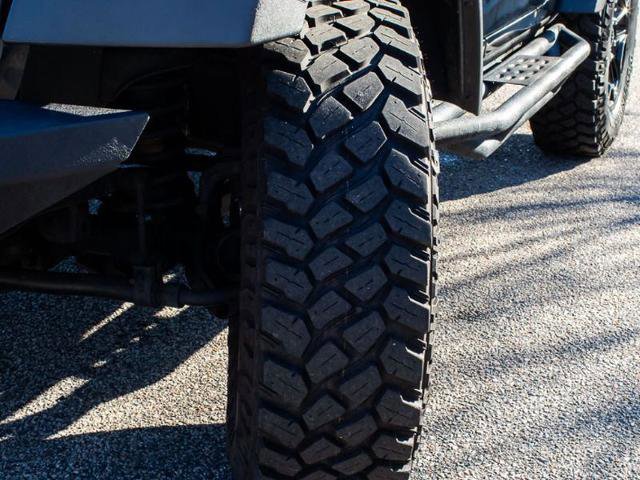 Used 2017 Jeep Wrangler Sport image 9