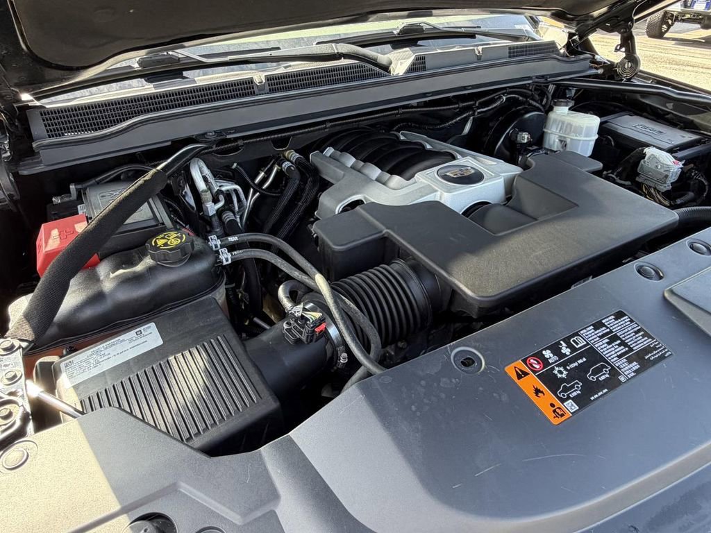 Used 2019 Cadillac Escalade Platinum w/ Escalade Sport Edition image 24