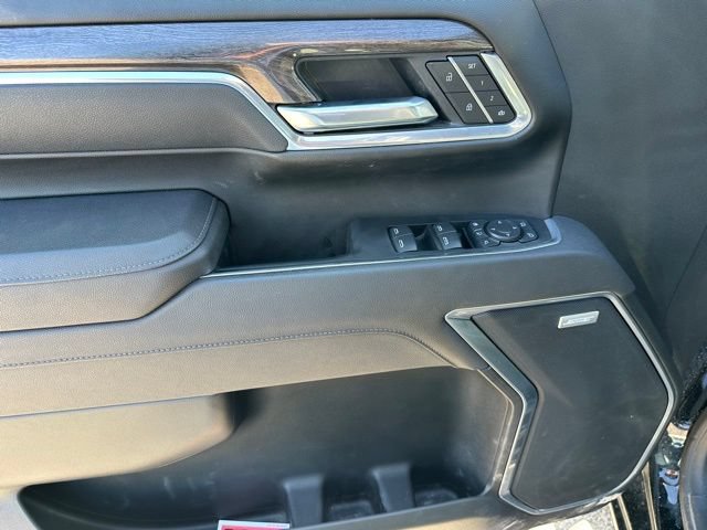 Used 2025 Chevrolet Silverado 2500 LTZ w/ Trail Boss Package AWD/4WD image 13