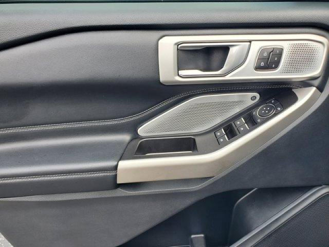 Certified 2023 Ford Explorer Limited w/ Limited Technology Package RWD image 13