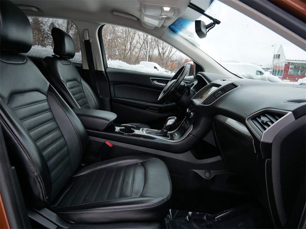 Certified 2017 Ford Edge SEL w/ Equipment Group 201A image 8
