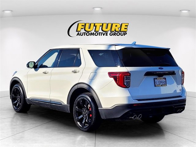 Certified 2022 Ford Explorer ST w/ Equipment Group 401A image 3