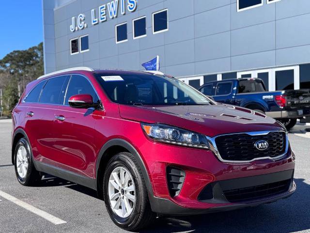 Used 2019 Kia Sorento LX w/ LX Convenience Package image 1