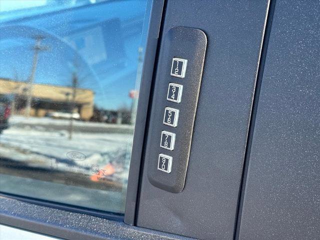 Certified 2022 Ford Maverick XLT image 7