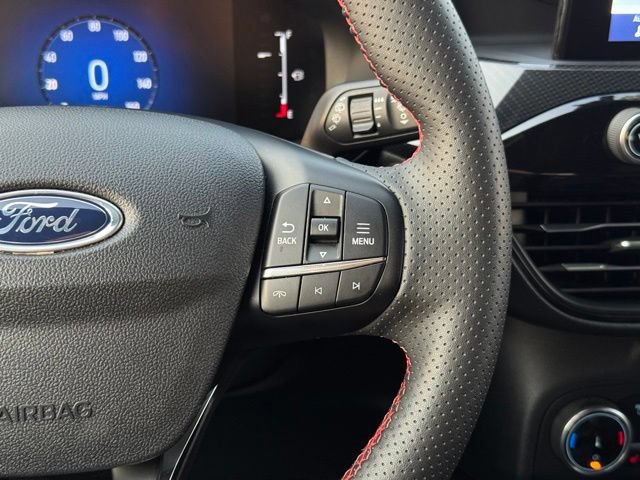 Certified 2025 Ford Escape ST-Line Select AWD/4WD image 30