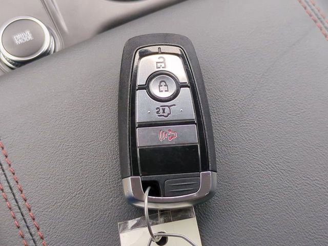 Certified 2026 Ford Explorer Active RWD image 33