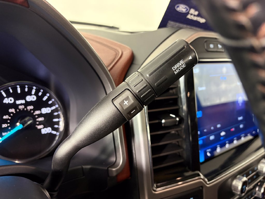 Certified 2022 Ford F450 Platinum AWD/4WD image 21