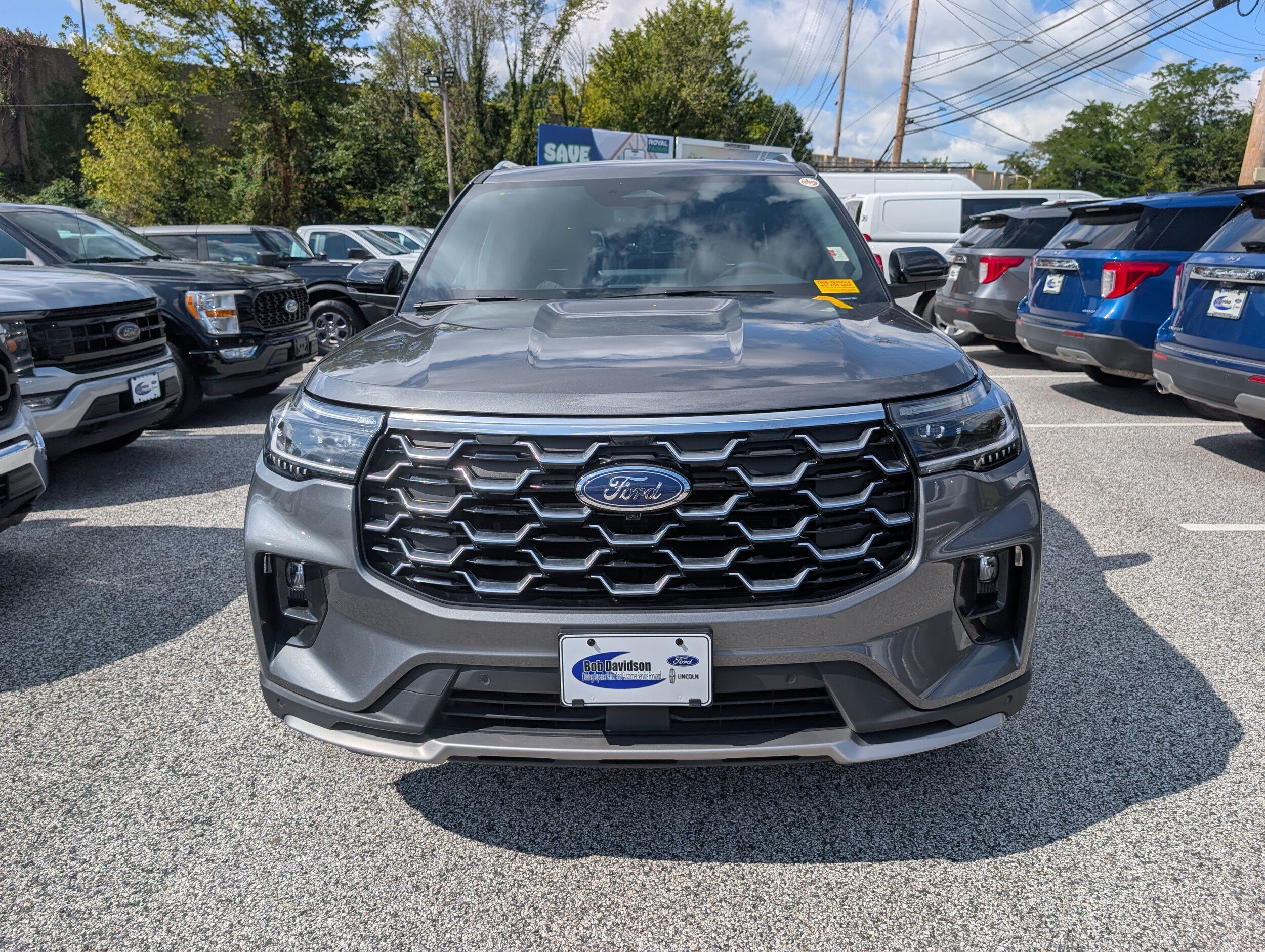 Certified 2025 Ford Explorer Platinum w/ LUX Leather Package AWD/4WD image 10