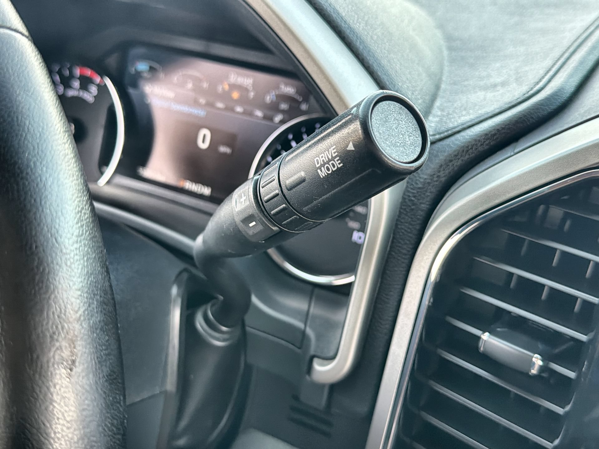 Certified 2022 Ford F250 Lariat w/ Lariat Ultimate Package AWD/4WD image 20