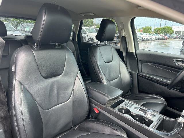 Certified 2022 Ford Edge Titanium image 37