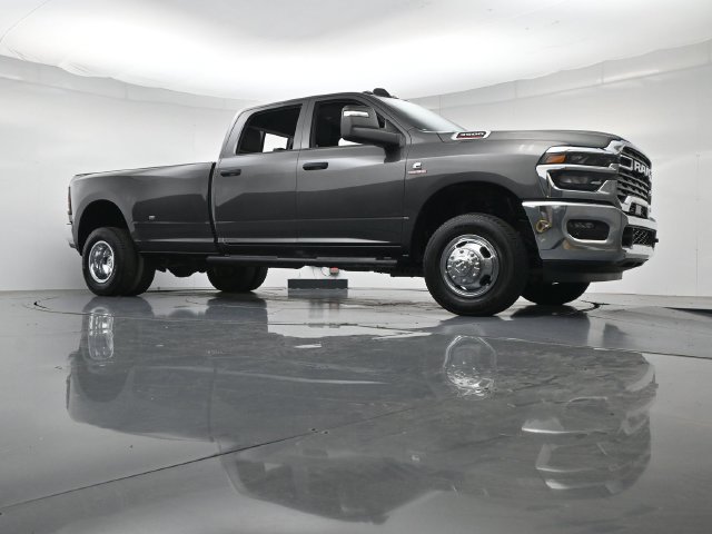 Used 2026 RAM 3500 Tradesman AWD/4WD image 30