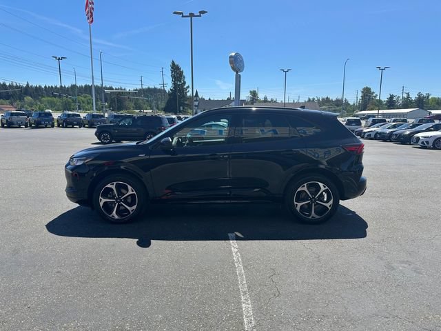 Certified 2024 Ford Escape ST-Line Select w/ Tech Pack #1 AWD/4WD image 5
