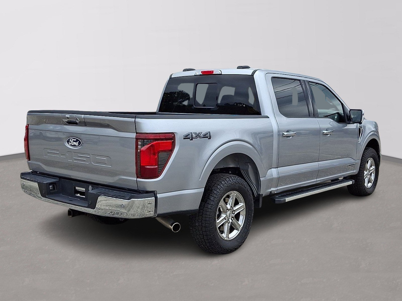 Certified 2024 Ford F150 XLT w/ Equipment Group 302A MID AWD/4WD image 6