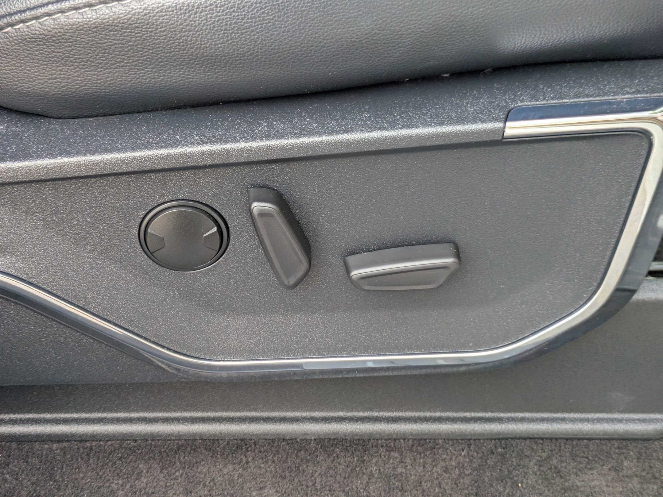 Certified 2022 Ford F150 Lariat image 40