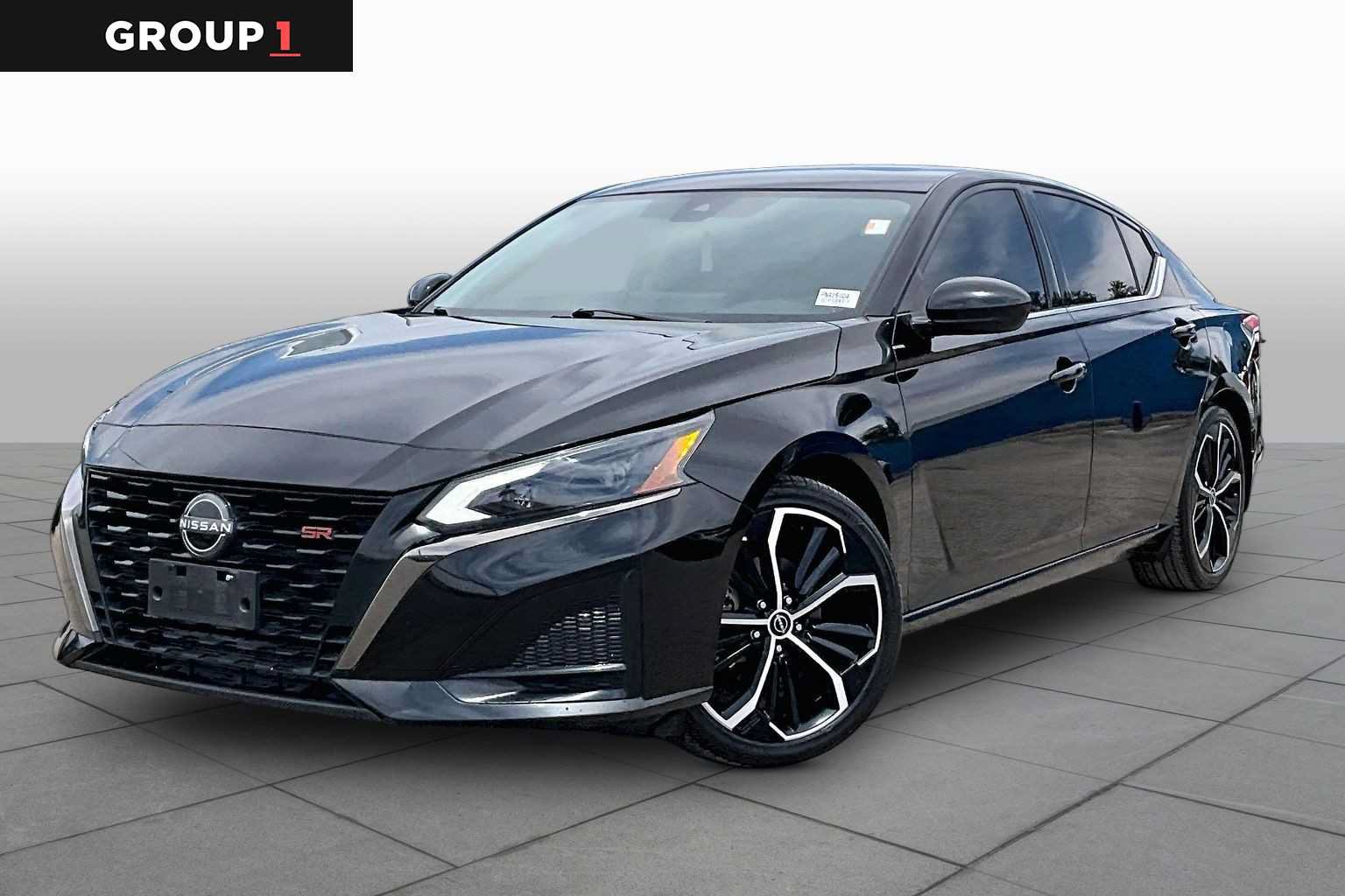 Used 2023 Nissan Altima 2.5 SR w/ SR Premium Package