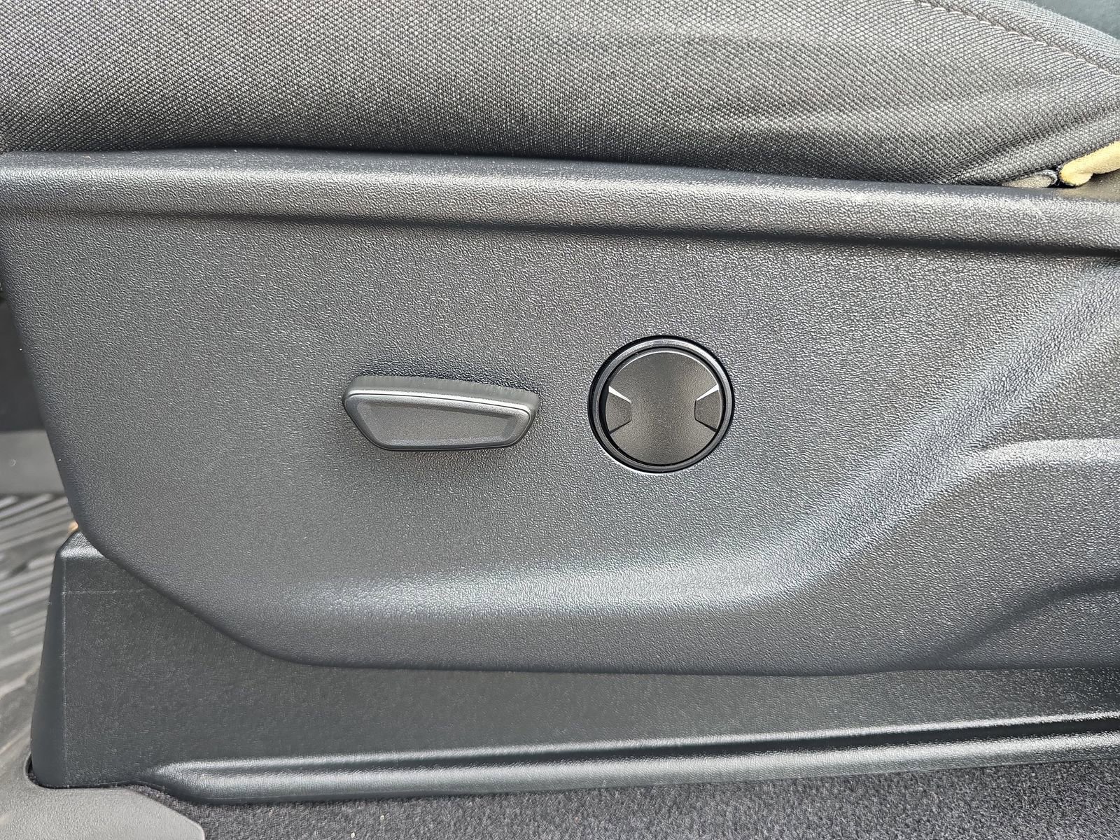 Certified 2023 Ford F150 XLT w/ Equipment Group 301A Mid image 15