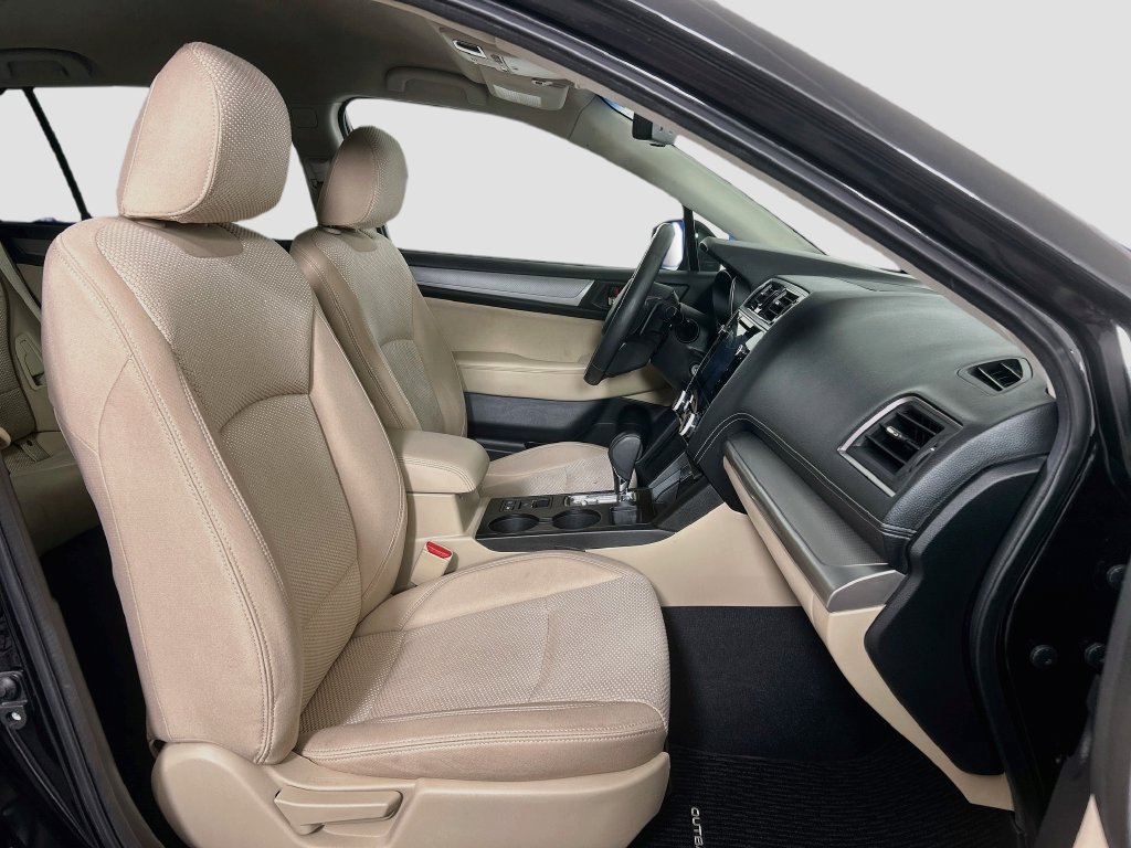 Used 2019 Subaru Outback 2.5i Premium AWD/4WD image 31