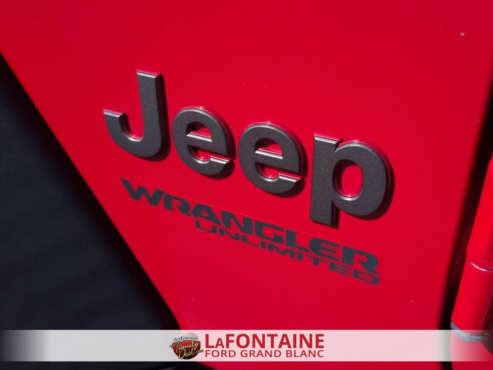 Used 2020 Jeep Wrangler Unlimited Rubicon w/ Dual Top Group AWD/4WD image 9
