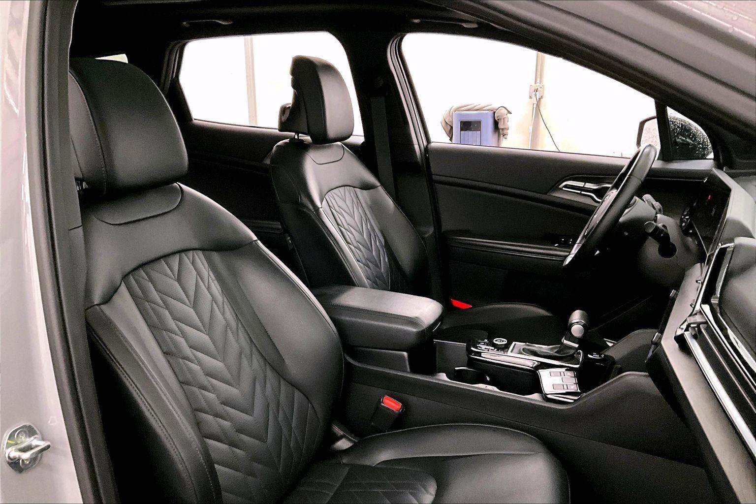 Used 2023 Kia Sportage X-Line w/ X-Line Premium Package image 9