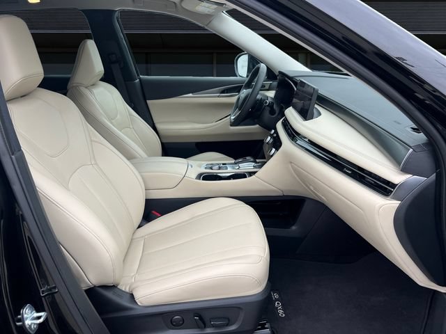 Used 2023 INFINITI QX60 Luxe AWD/4WD image 15