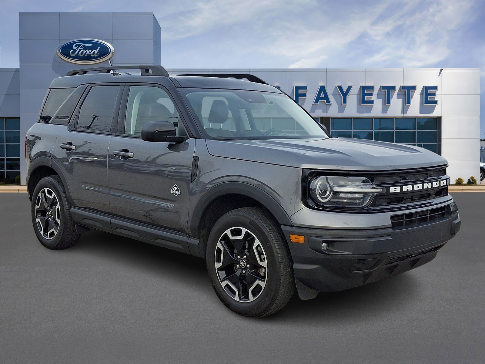 Certified 2022 Ford Bronco Sport Outer Banks w/ Tech Package image 1