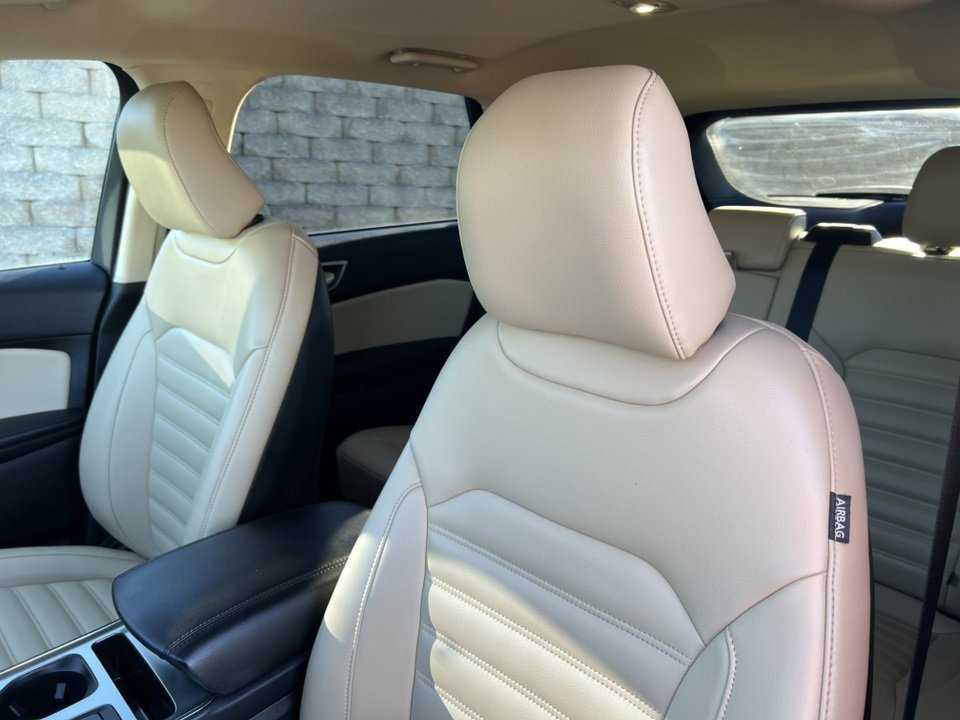 Certified 2022 Ford Edge SEL w/ Convenience Package image 22