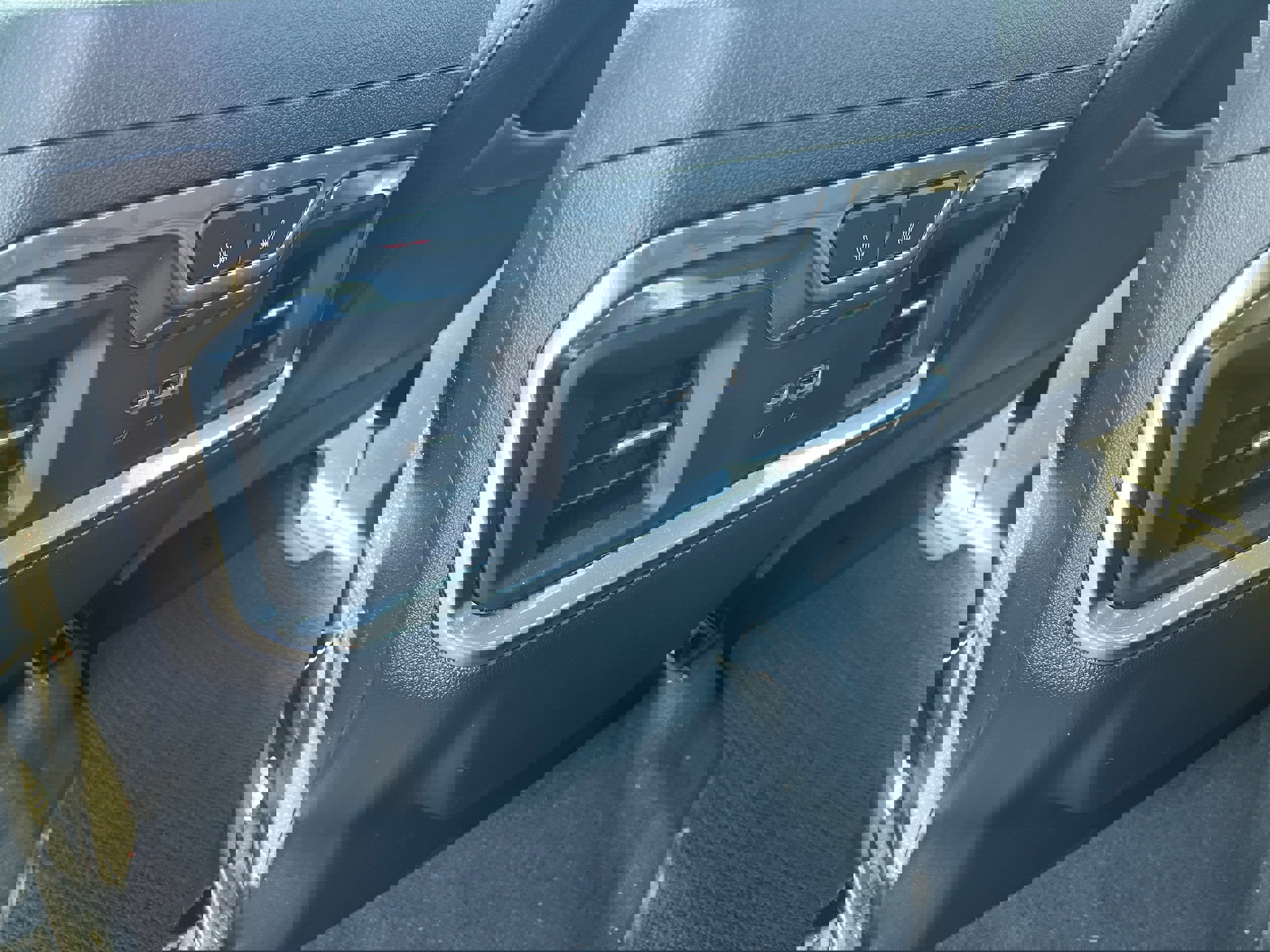 Used 2022 GMC Sierra 1500 Denali AWD/4WD image 13