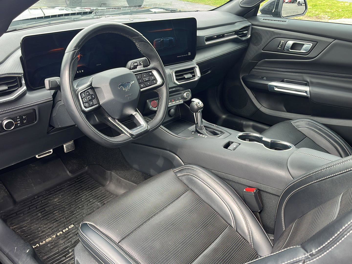 Certified 2025 Ford Mustang GT Premium image 9