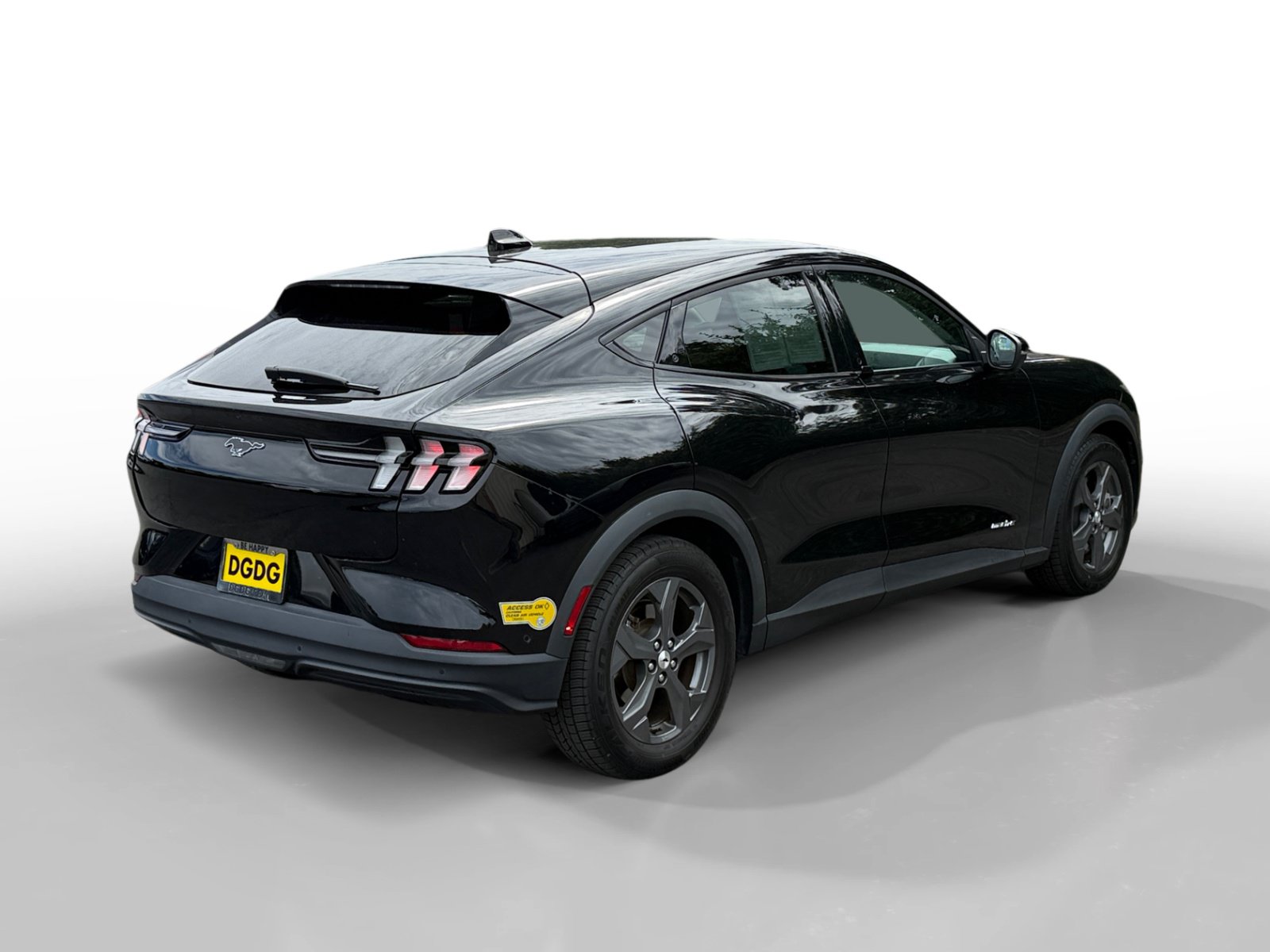 Certified 2021 Ford Mustang Mach-E Select w/ Comfort/Technology Package RWD image 5