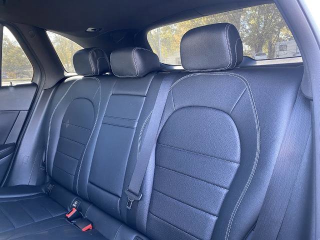 Used 2021 Mercedes-Benz GLC 300 GLC 300 image 27