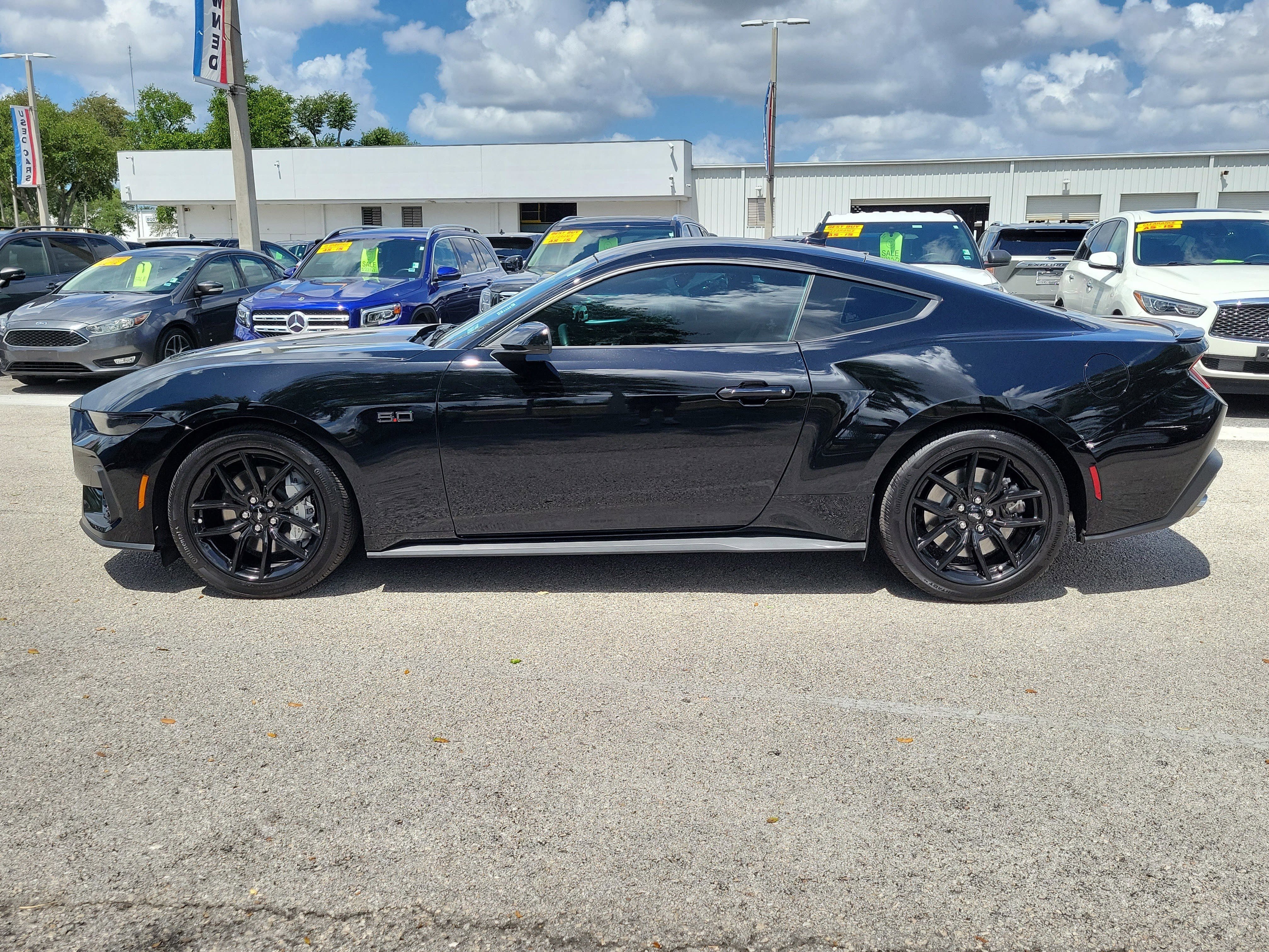 Certified 2025 Ford Mustang GT w/ Mustang Nite Pony Package RWD image 6