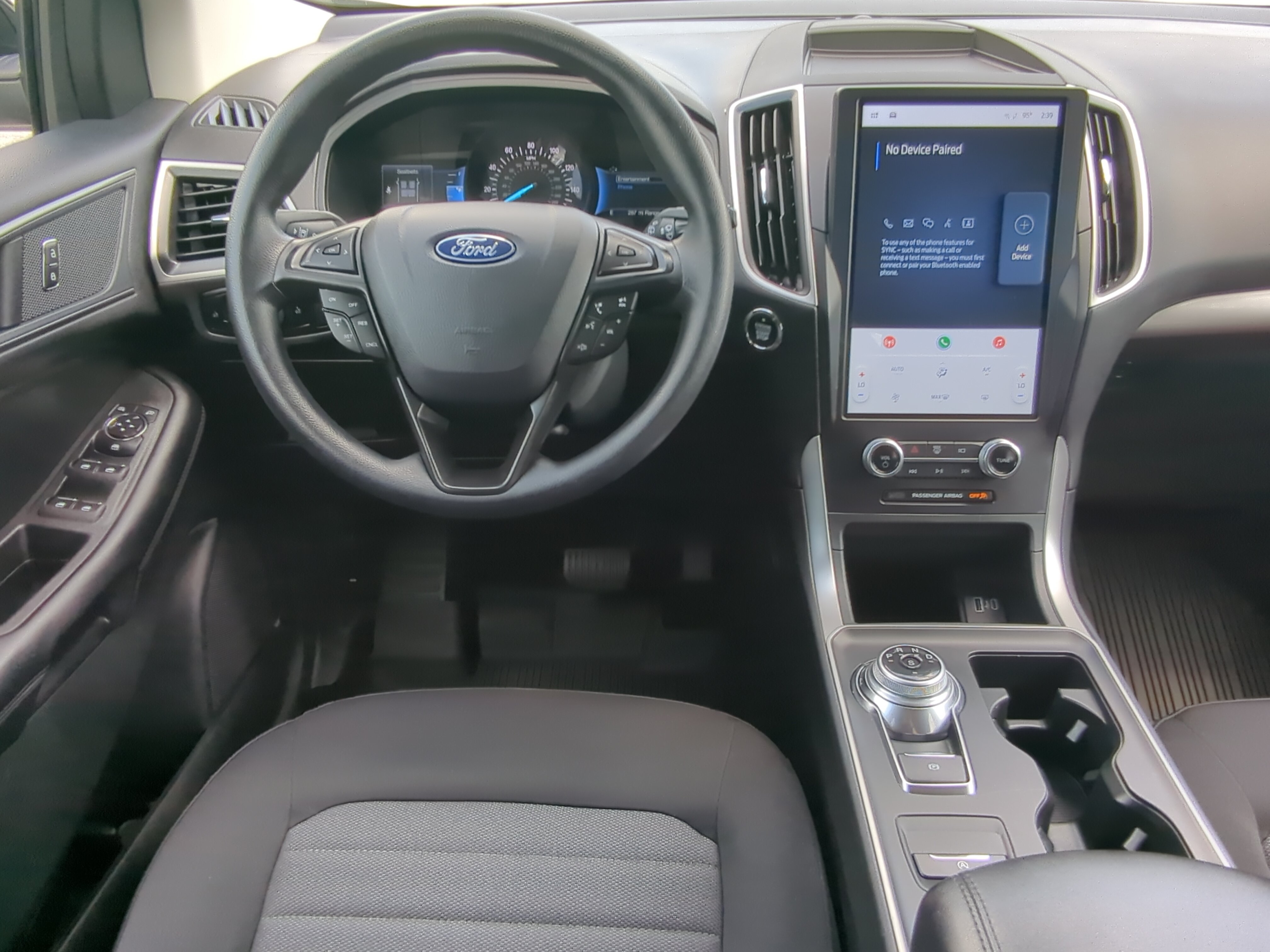 Certified 2024 Ford Edge SE w/ Black Appearance Package AWD/4WD image 14