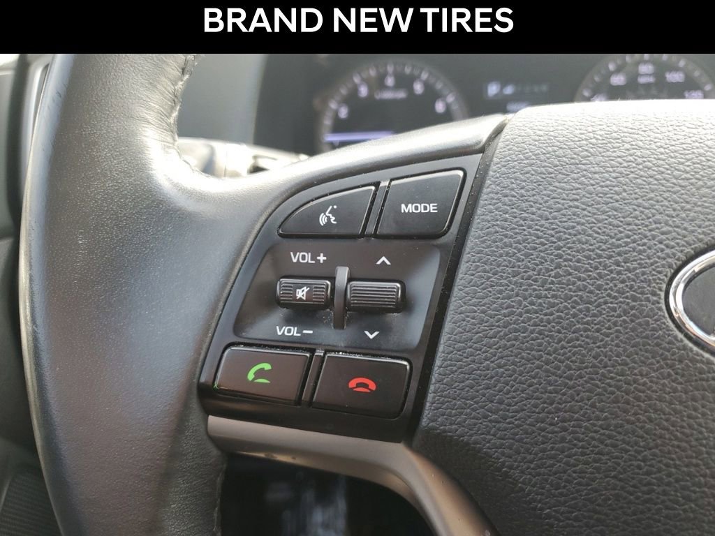 Used 2017 Hyundai Tucson Limited image 16