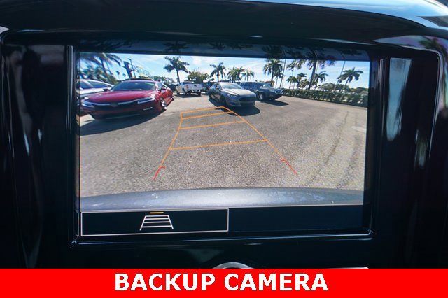 Used 2021 Chevrolet Traverse LS image 12