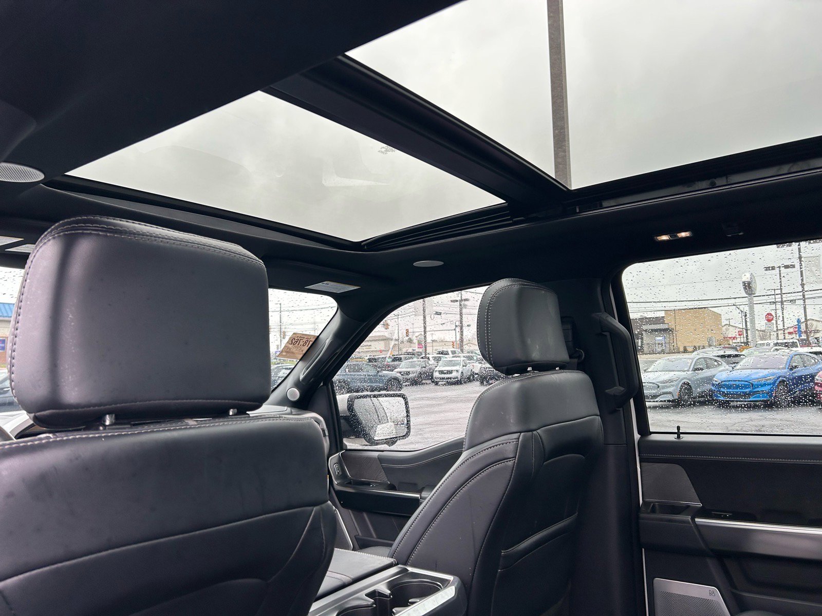 Certified 2023 Ford F150 Platinum w/ Equipment Group 701A High image 10