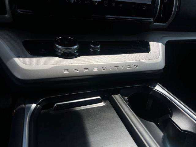 Certified 2025 Ford Expedition Active RWD image 12