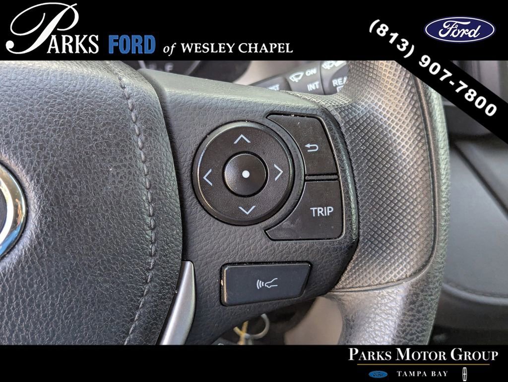 Used 2017 Toyota RAV4 LE image 28