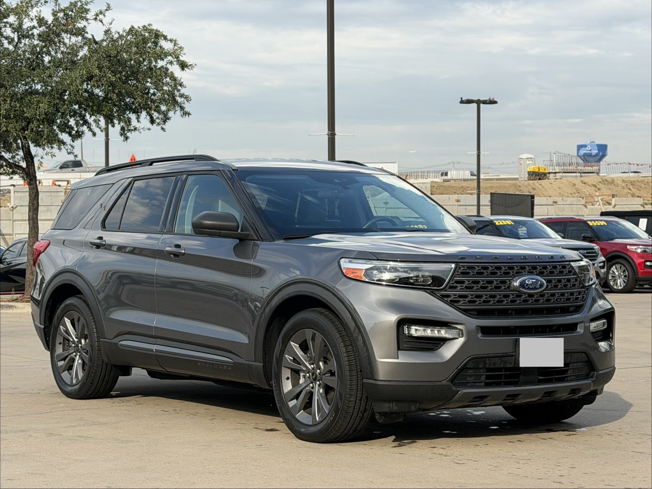Certified 2021 Ford Explorer XLT w/ Equipment Group 202A RWD image 1